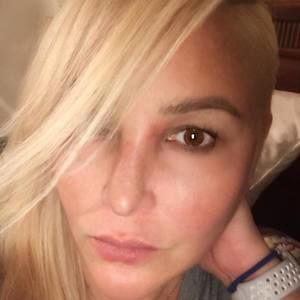 Meet your Posher, Joyce